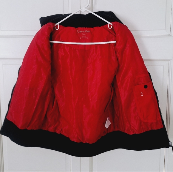 Calvin Klein Performance puffer vest - Picture 4 of 8